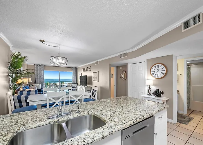 6402 Plantation-palms * Gulf Shores